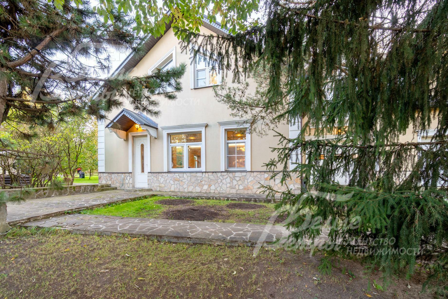 2-этажный коттедж 405 м² с отделкой