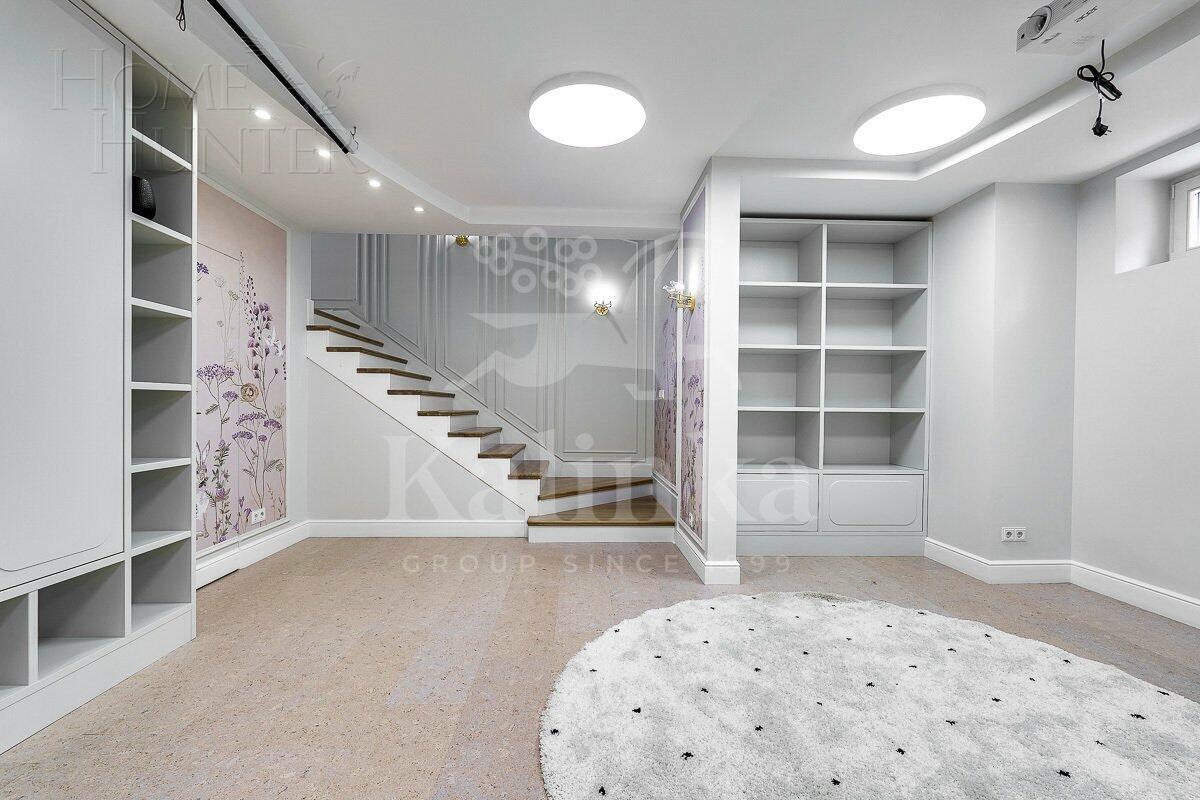 2-этажный коттедж 360 м² с отделкой