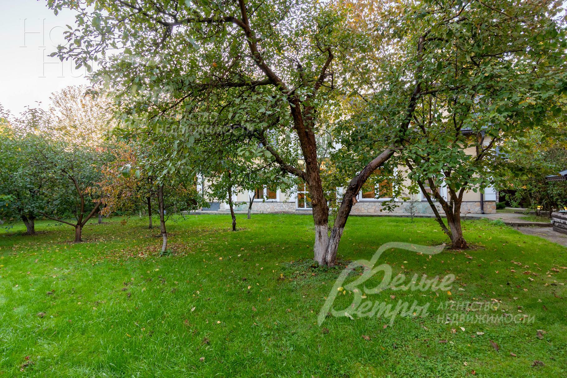 2-этажный коттедж 405 м² с отделкой