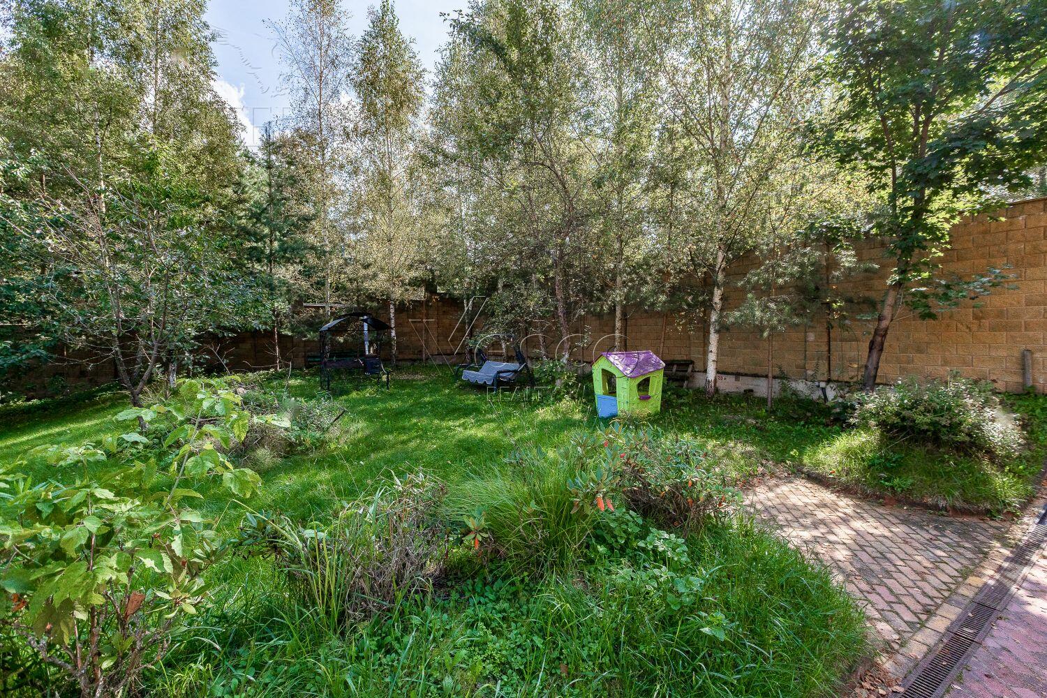 2-этажный коттедж 750 м² с отделкой