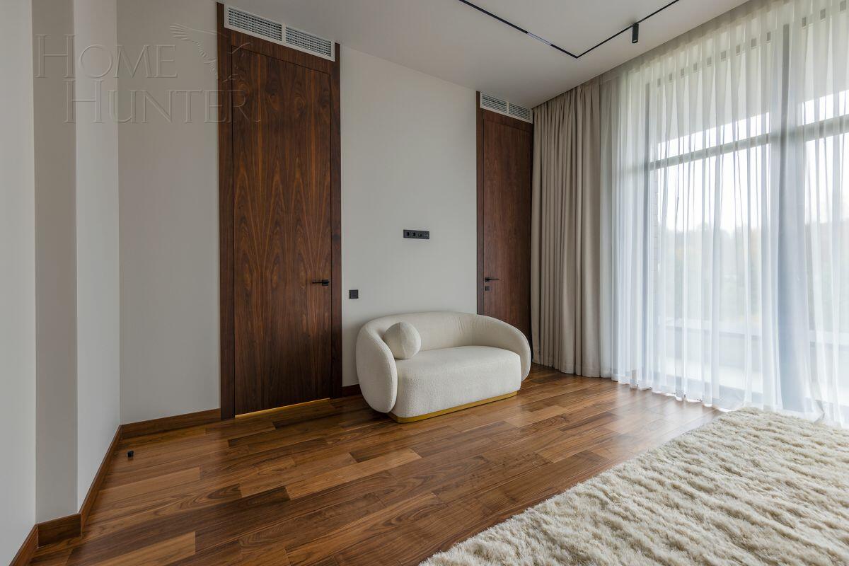 2-этажный коттедж 731 м² с отделкой