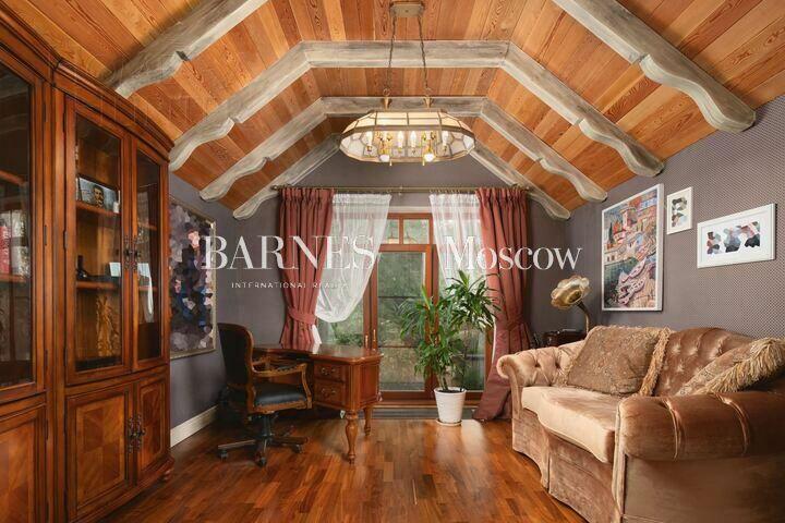 2-этажный коттедж 410 м² с отделкой