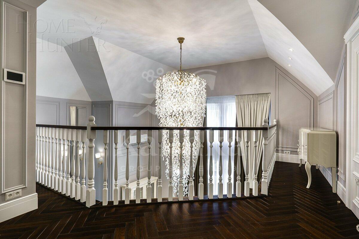 2-этажный коттедж 360 м² с отделкой