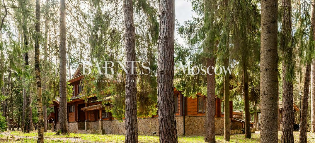 2-этажный коттедж 1 175.7 м² с отделкой