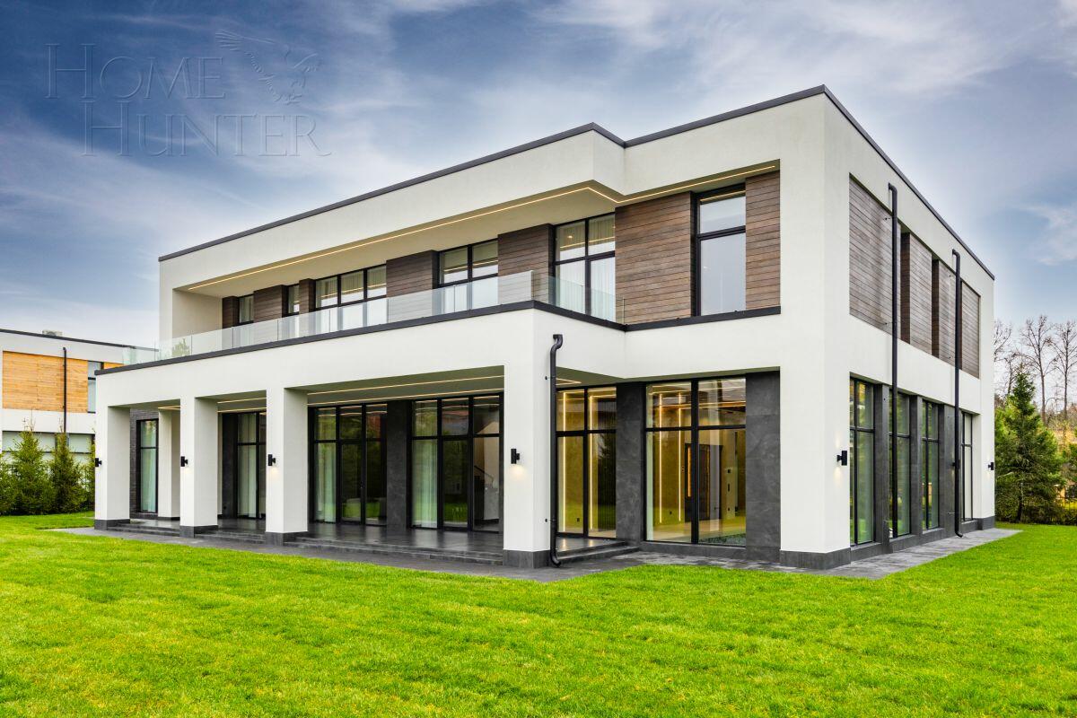 2-этажный коттедж 731 м² с отделкой