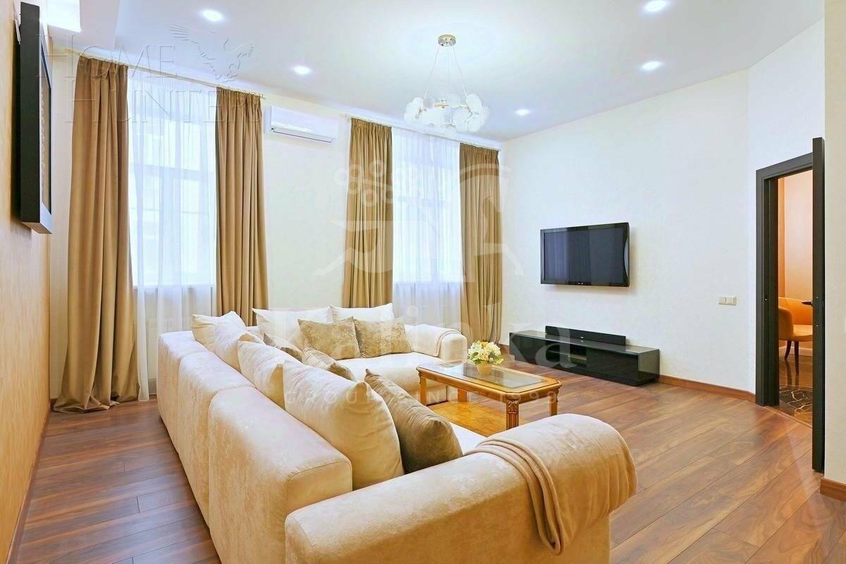 5-КОМН. КВАРТИРА С ОТДЕЛКОЙ 177 М² НА 3 ЭТАЖЕ