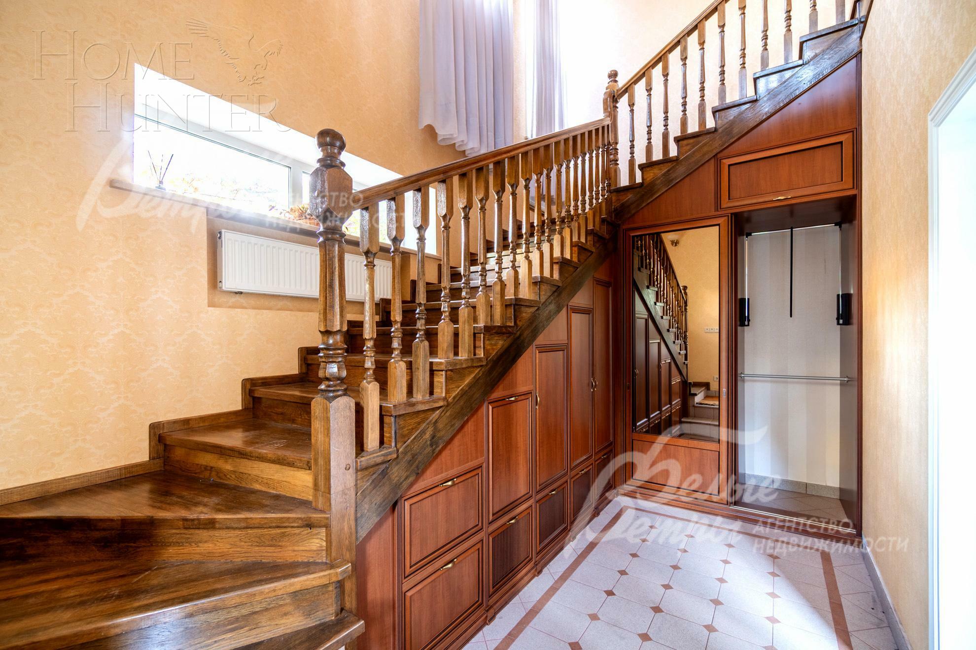 2-этажный коттедж 405 м² с отделкой