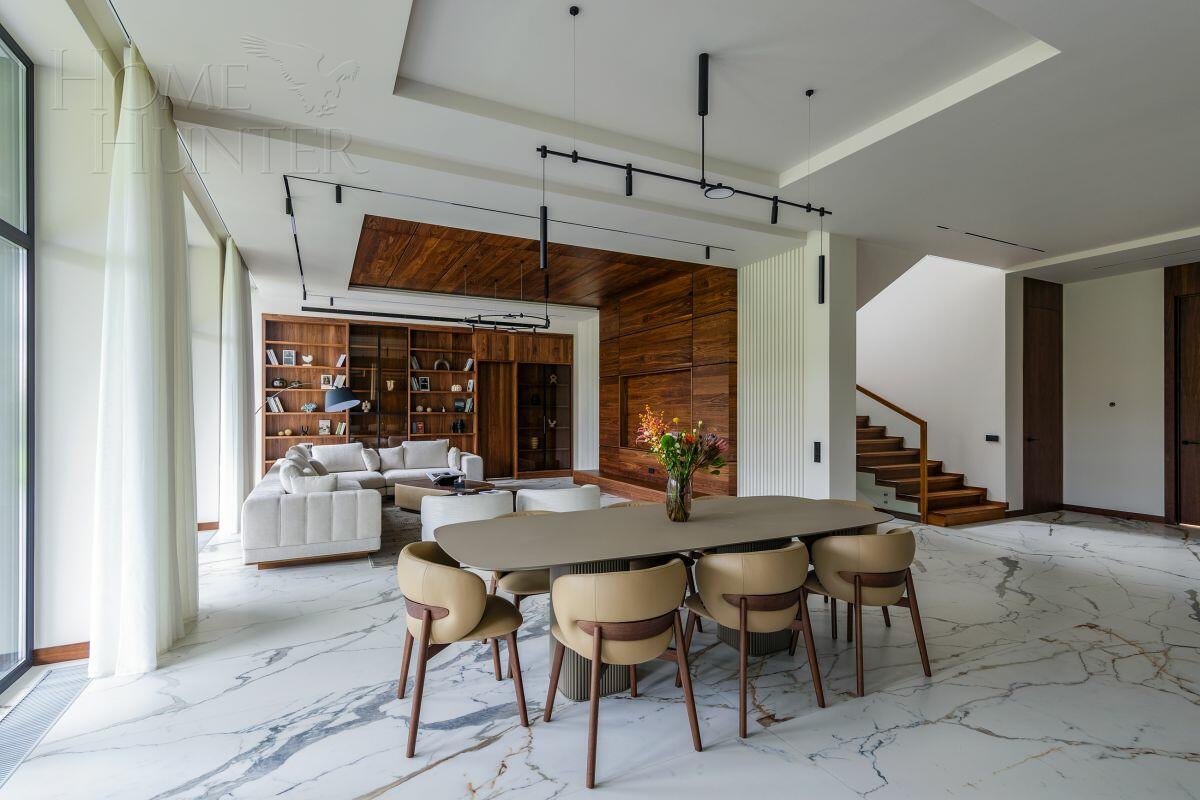 2-этажный коттедж 731 м² с отделкой