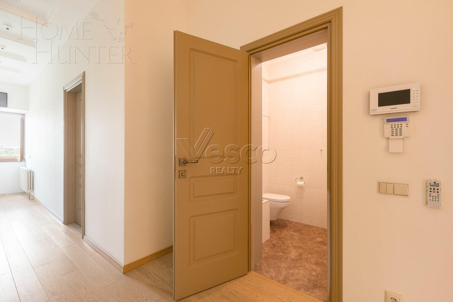 2-этажный коттедж 750 м² с отделкой