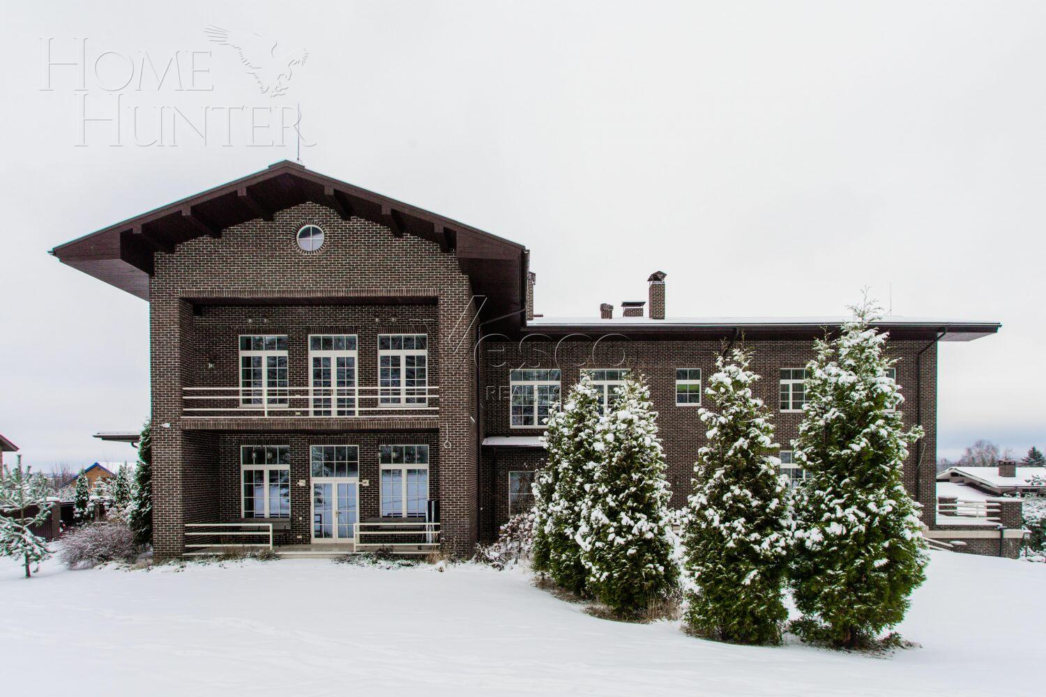 2-этажный коттедж 1 380 м² с отделкой