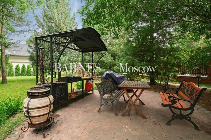 2-этажный коттедж 410 м² с отделкой