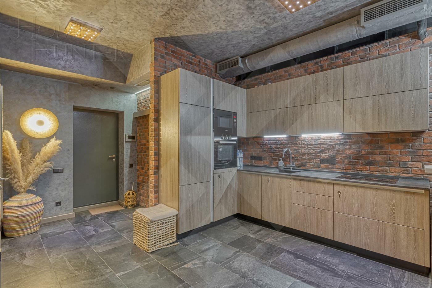 3-УРОВНЕВЫЕ АПАРТАМЕНТЫ С ОТДЕЛКОЙ 101 М² НА 8 ЭТАЖЕ