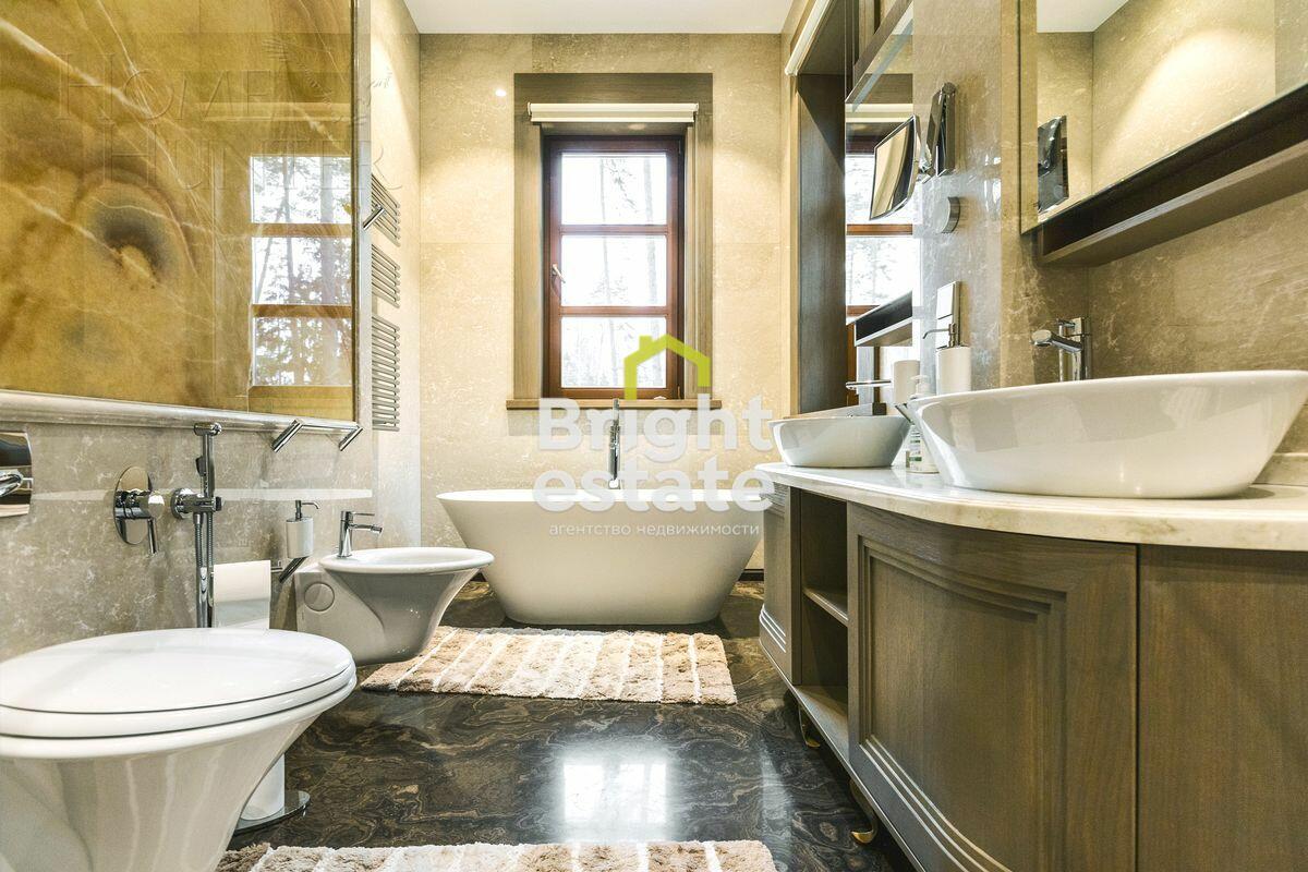 2-этажный коттедж 650 м² с отделкой