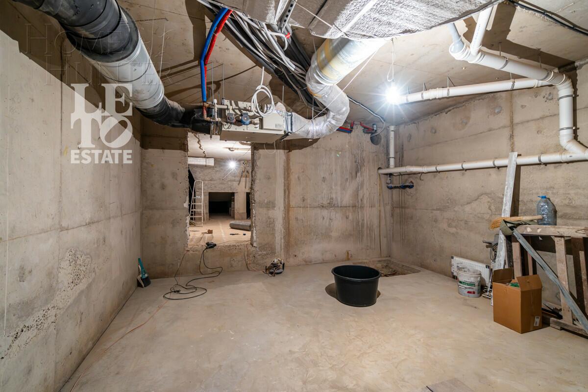 2-этажный коттедж 1 150 м² без отделки