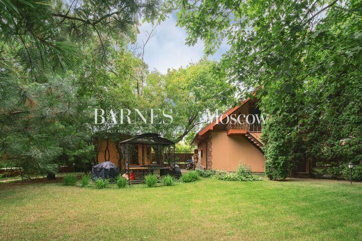 2-этажный коттедж 410 м² с отделкой