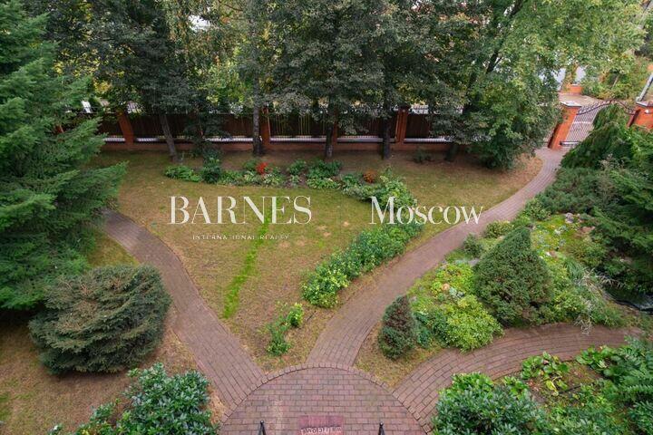 2-этажный коттедж 410 м² с отделкой