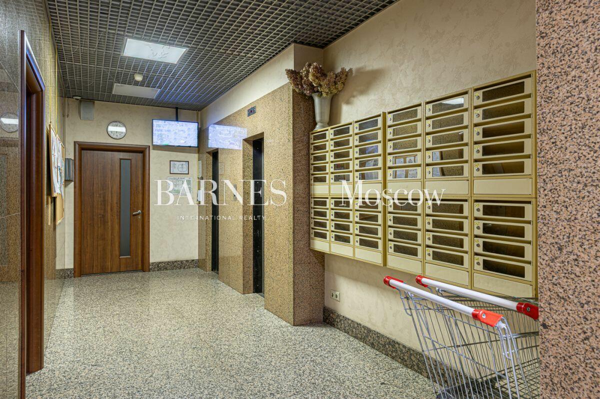 3-КОМН. КВАРТИРА С ОТДЕЛКОЙ 125 М² НА 14 ЭТАЖЕ