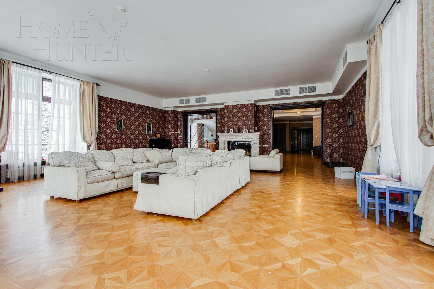 2-этажный коттедж 1 380 м² с отделкой