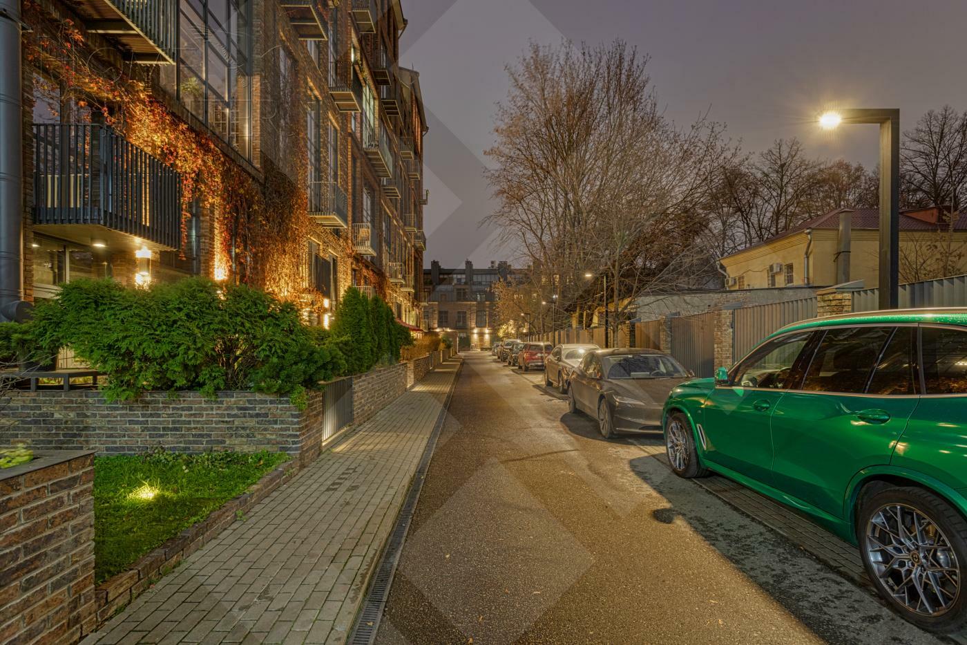 3-УРОВНЕВЫЕ АПАРТАМЕНТЫ С ОТДЕЛКОЙ 101 М² НА 8 ЭТАЖЕ