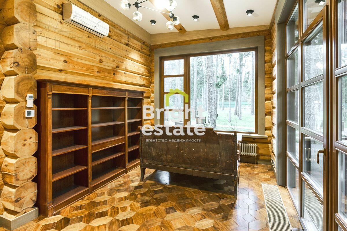 2-этажный коттедж 650 м² с отделкой