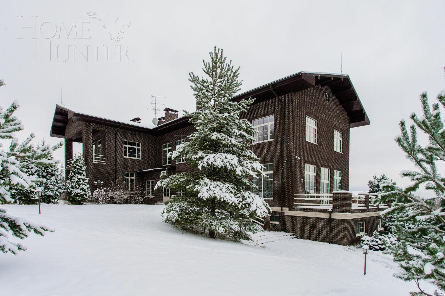 2-этажный коттедж 1 380 м² с отделкой