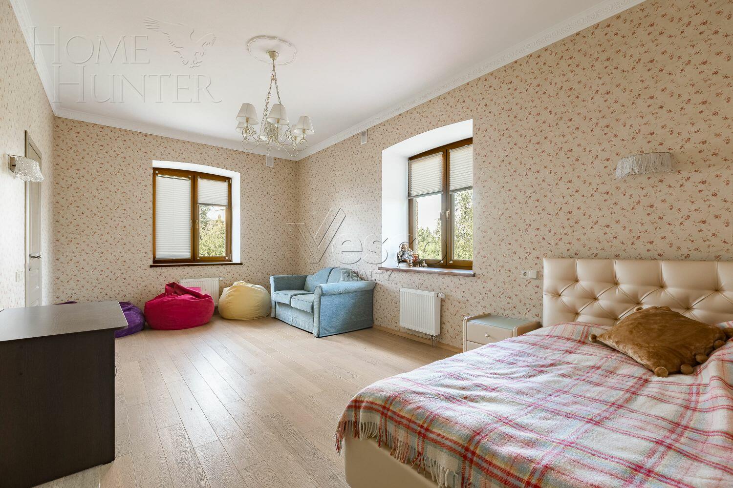 2-этажный коттедж 750 м² с отделкой