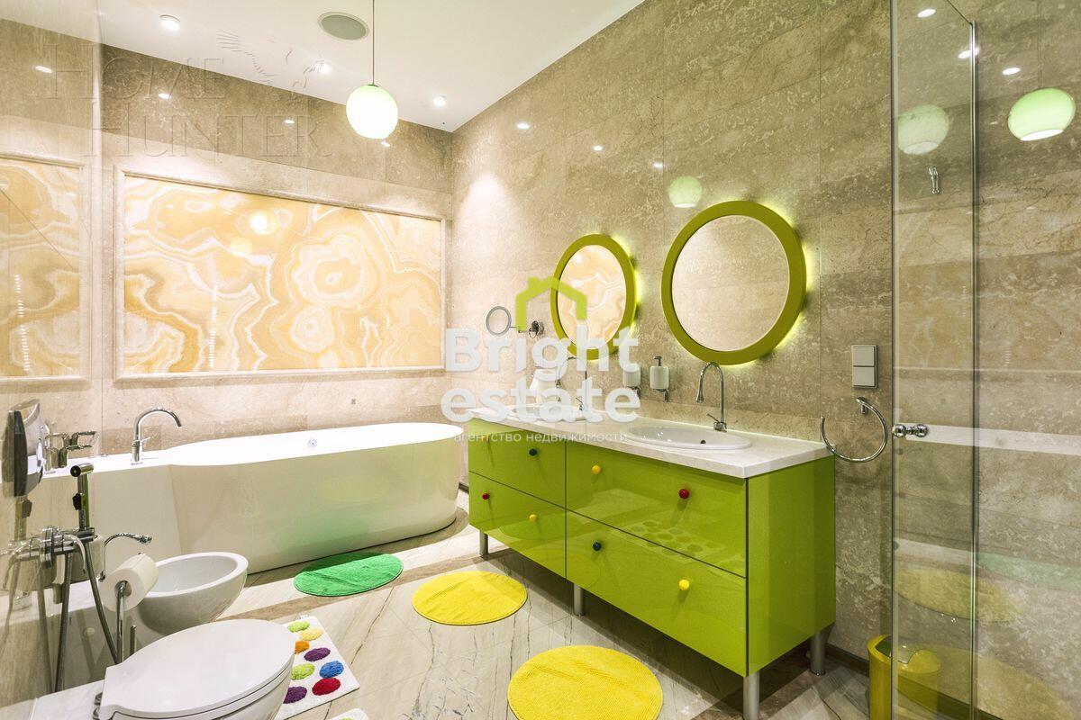 2-этажный коттедж 650 м² с отделкой