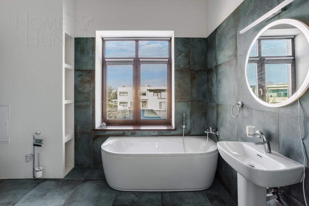 2-этажный коттедж 375 м² с отделкой