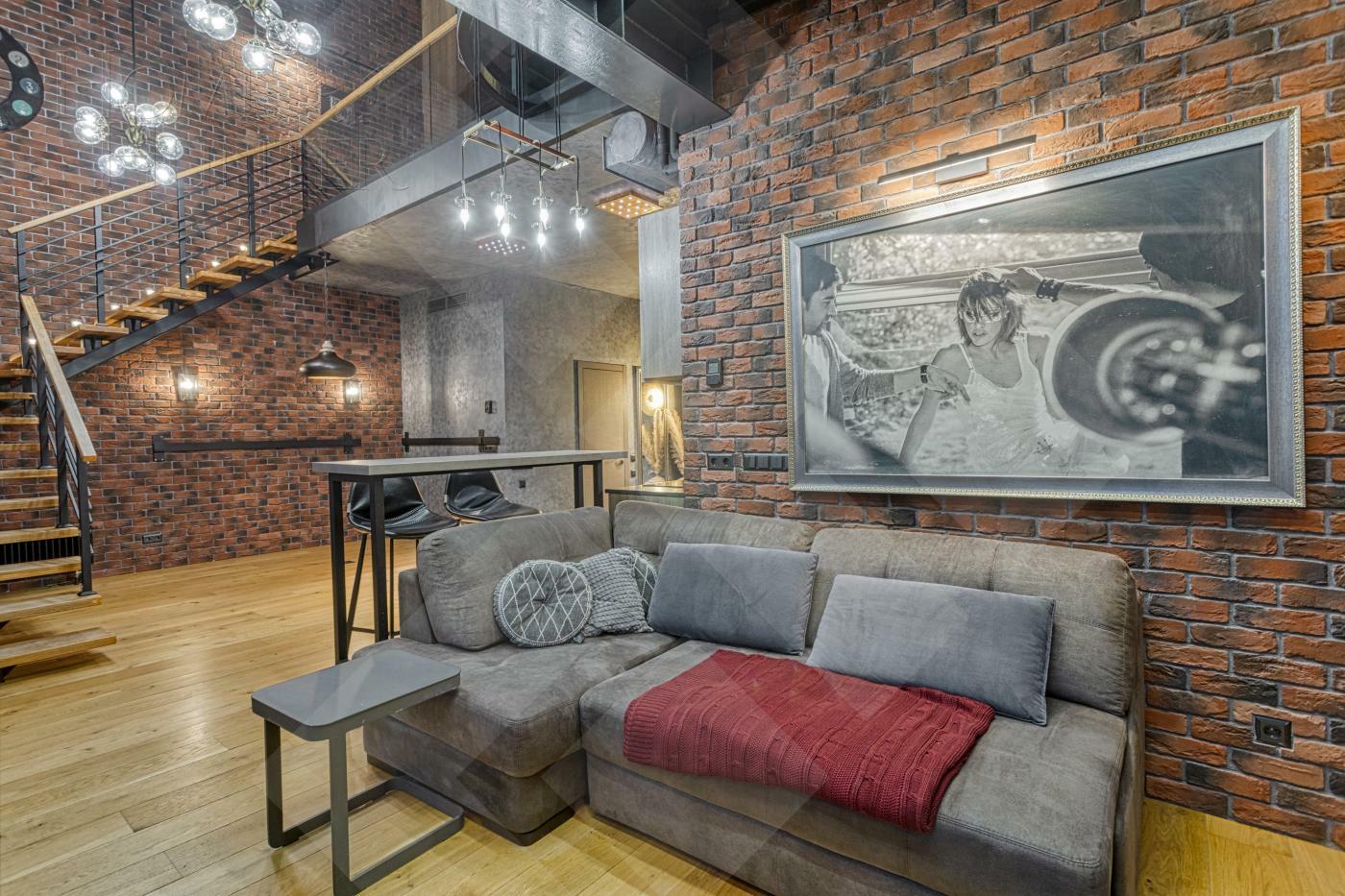 3-УРОВНЕВЫЕ АПАРТАМЕНТЫ С ОТДЕЛКОЙ 101 М² НА 8 ЭТАЖЕ