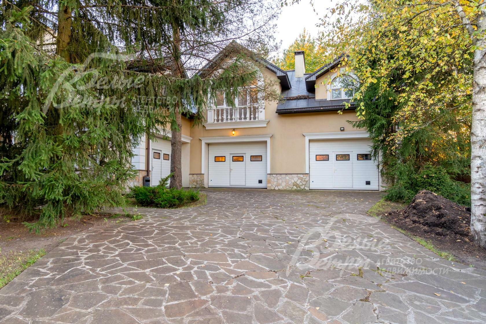 2-этажный коттедж 405 м² с отделкой