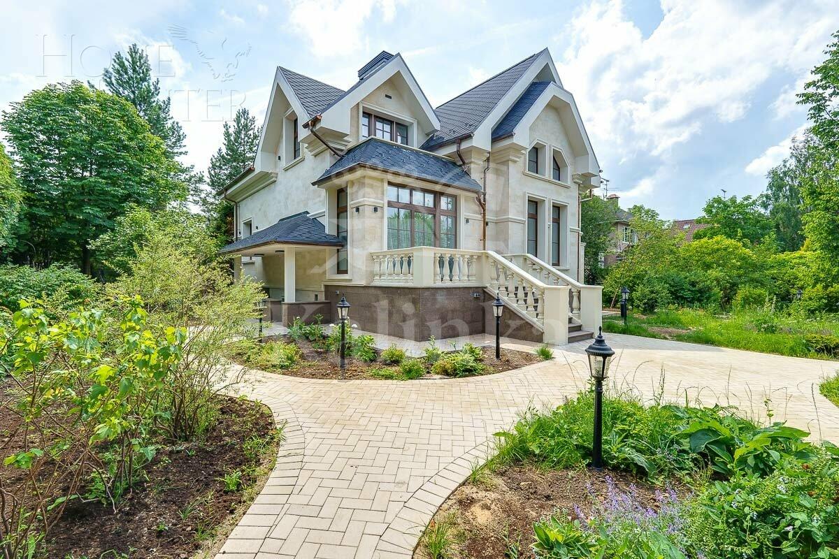 2-этажный коттедж 360 м² с отделкой