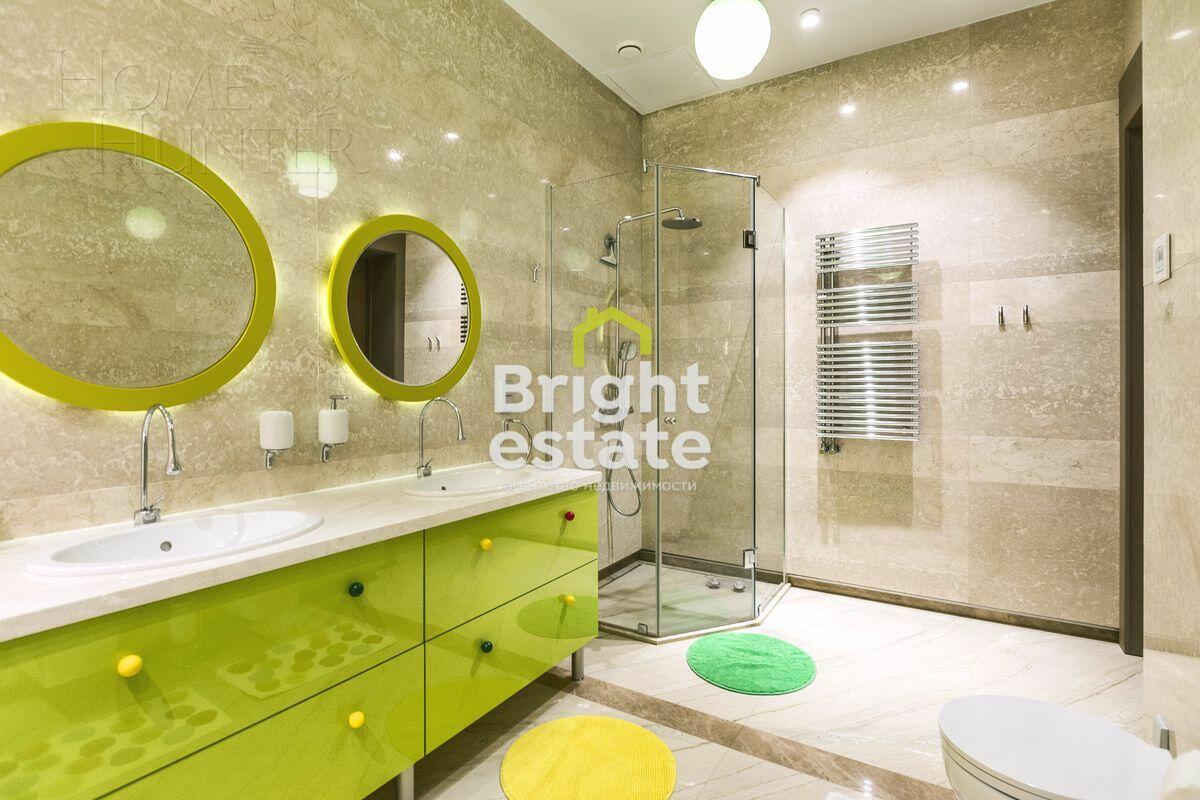 2-этажный коттедж 650 м² с отделкой