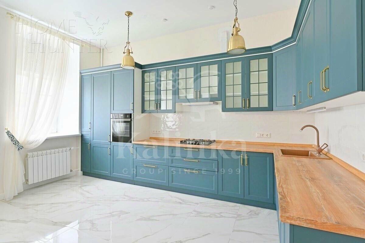 5-КОМН. КВАРТИРА С ОТДЕЛКОЙ 177 М² НА 3 ЭТАЖЕ