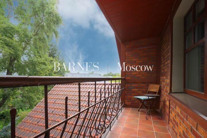 2-этажный коттедж 410 м² с отделкой