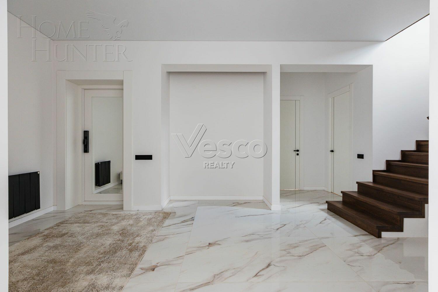 2-этажный коттедж 232 м² с отделкой