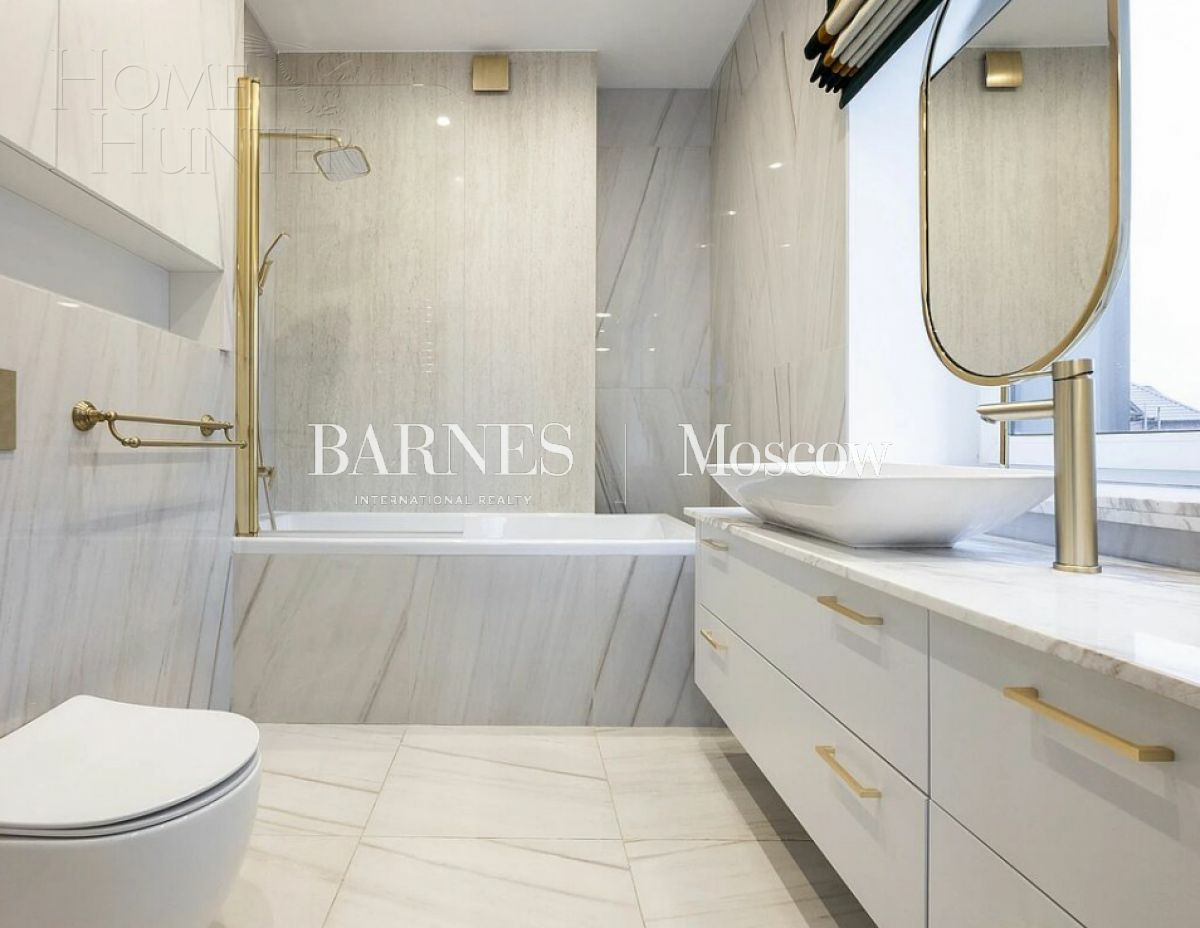 2-этажный коттедж 303 м² с отделкой