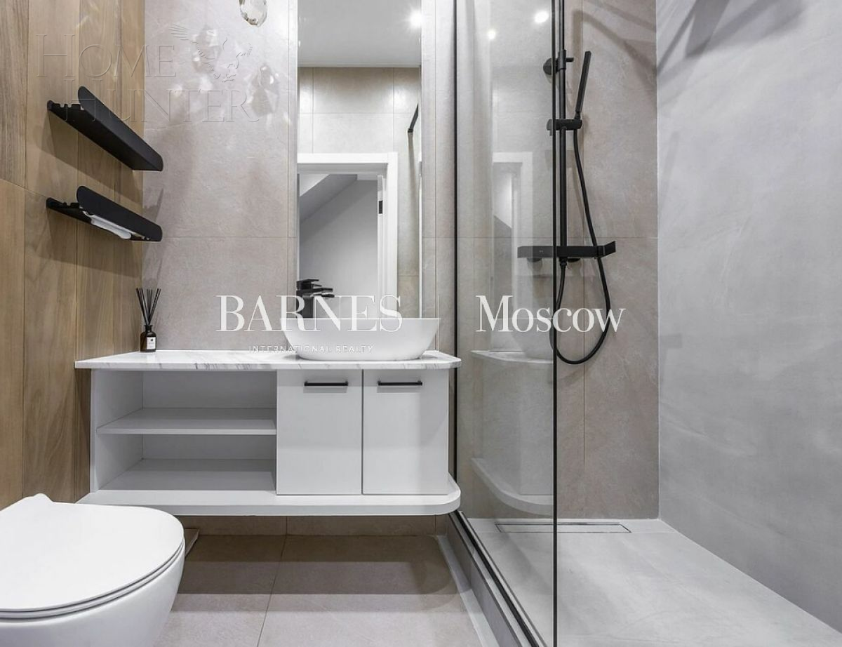 2-этажный коттедж 303 м² с отделкой