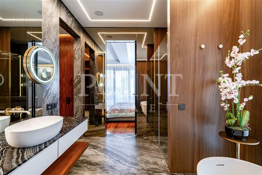 2-этажный коттедж 745 м² с отделкой