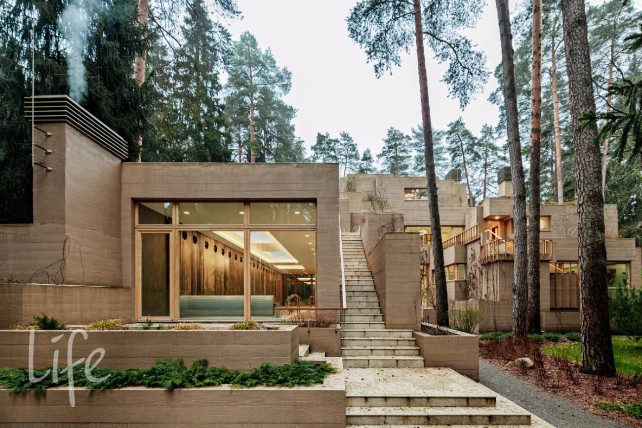 2-этажный коттедж 1 330 м² с отделкой