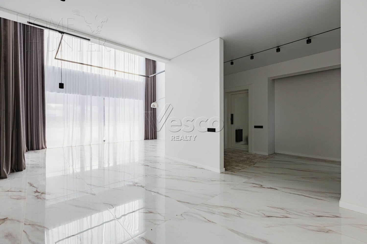 2-этажный коттедж 232 м² с отделкой