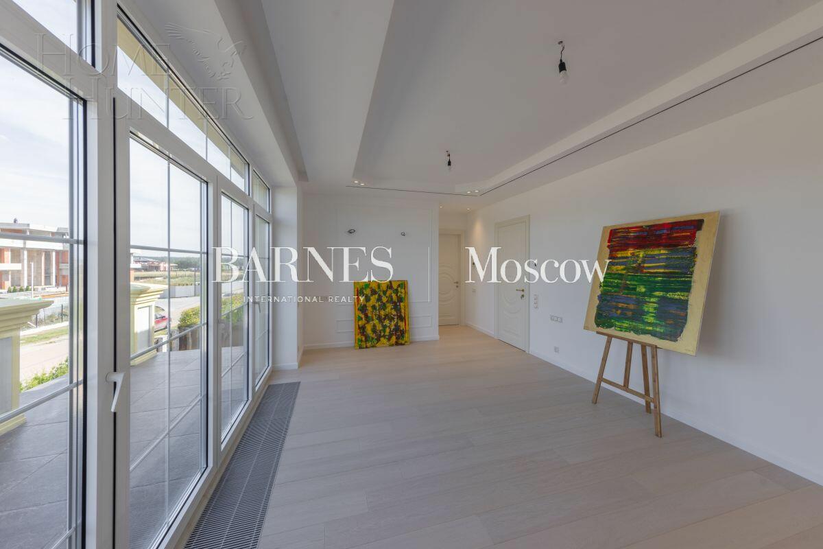 2-этажный коттедж 900 м² с отделкой