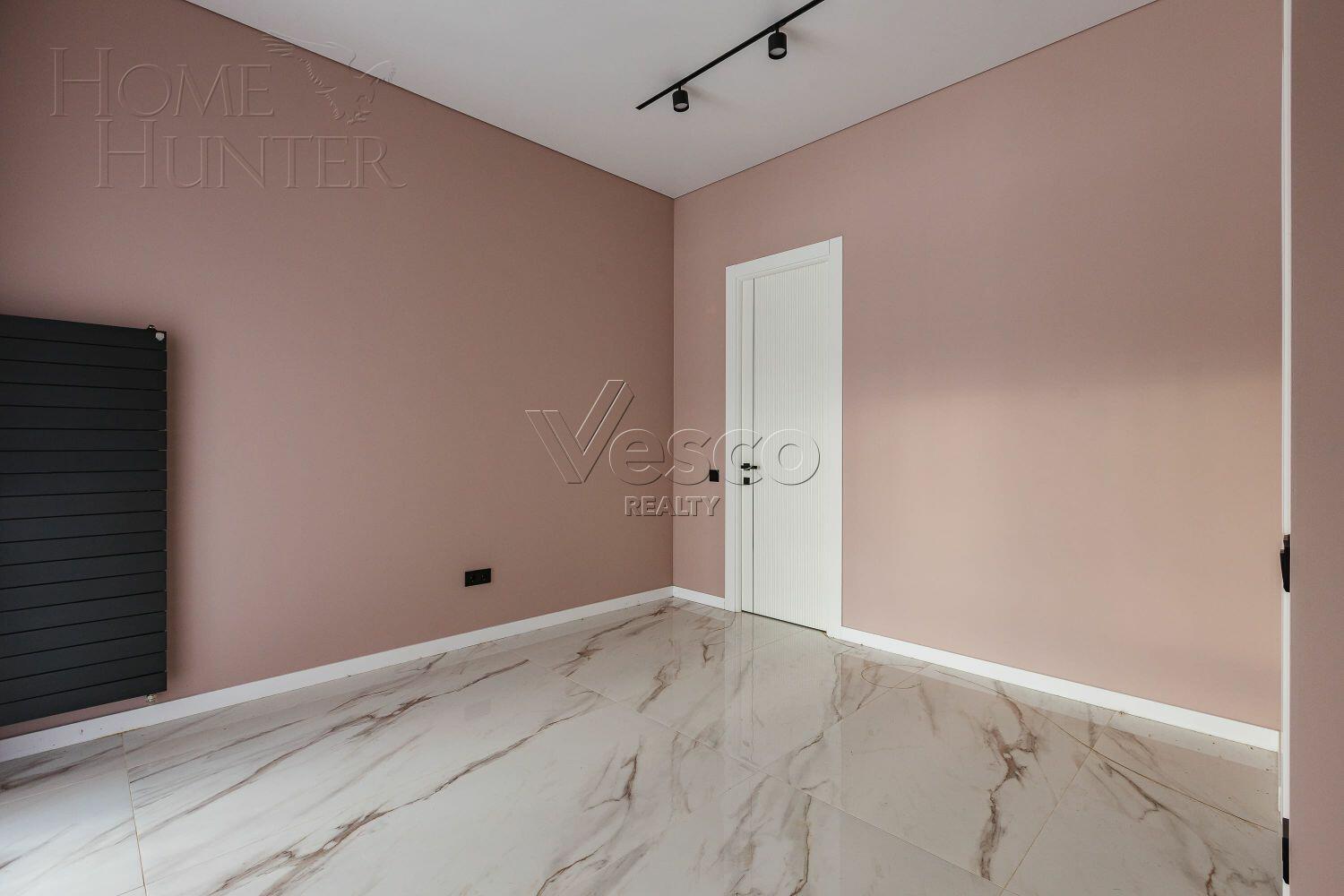 2-этажный коттедж 232 м² с отделкой