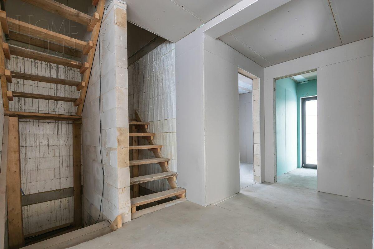 2-этажный коттедж 350 м² без отделки