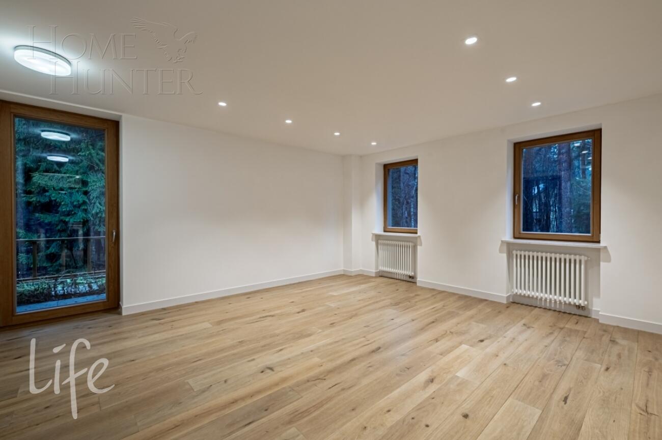 2-этажный коттедж 1 330 м² с отделкой