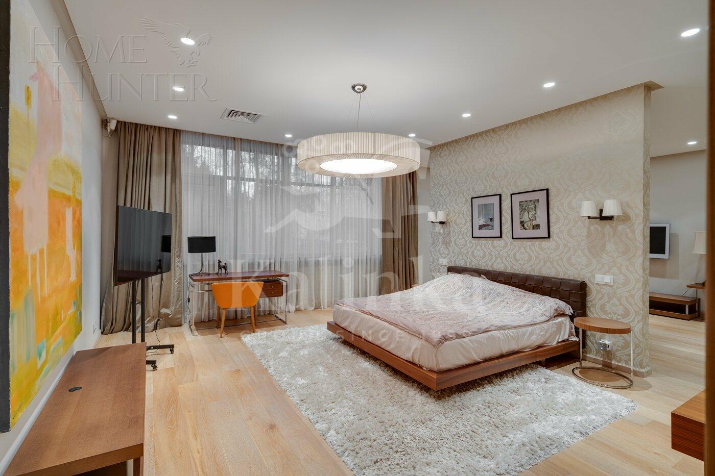 2-этажный коттедж 640 м² с отделкой