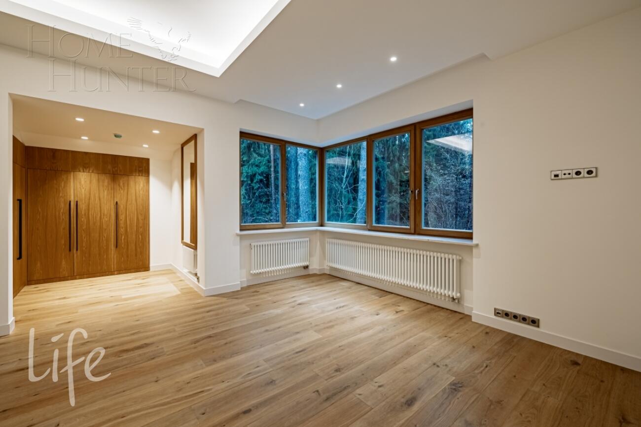 2-этажный коттедж 1 330 м² с отделкой