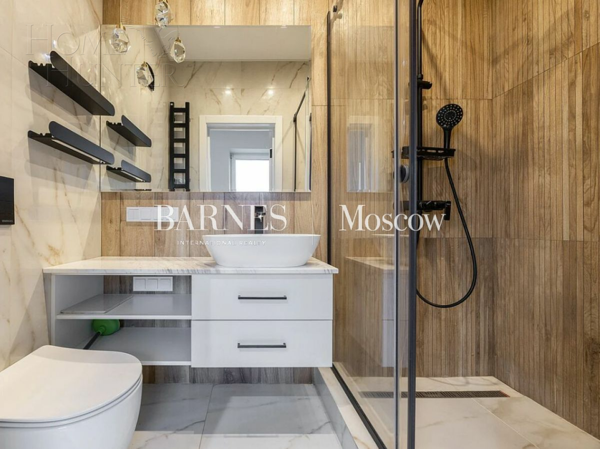 2-этажный коттедж 303 м² с отделкой