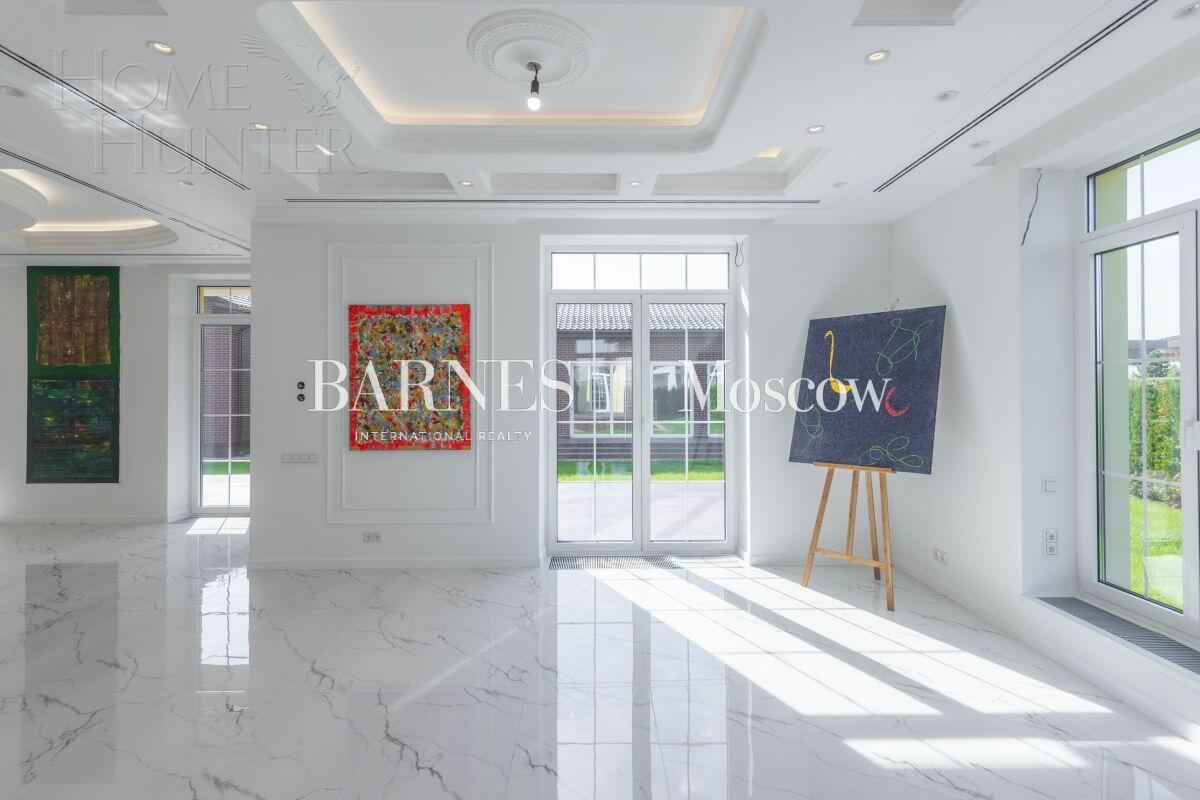 2-этажный коттедж 900 м² с отделкой