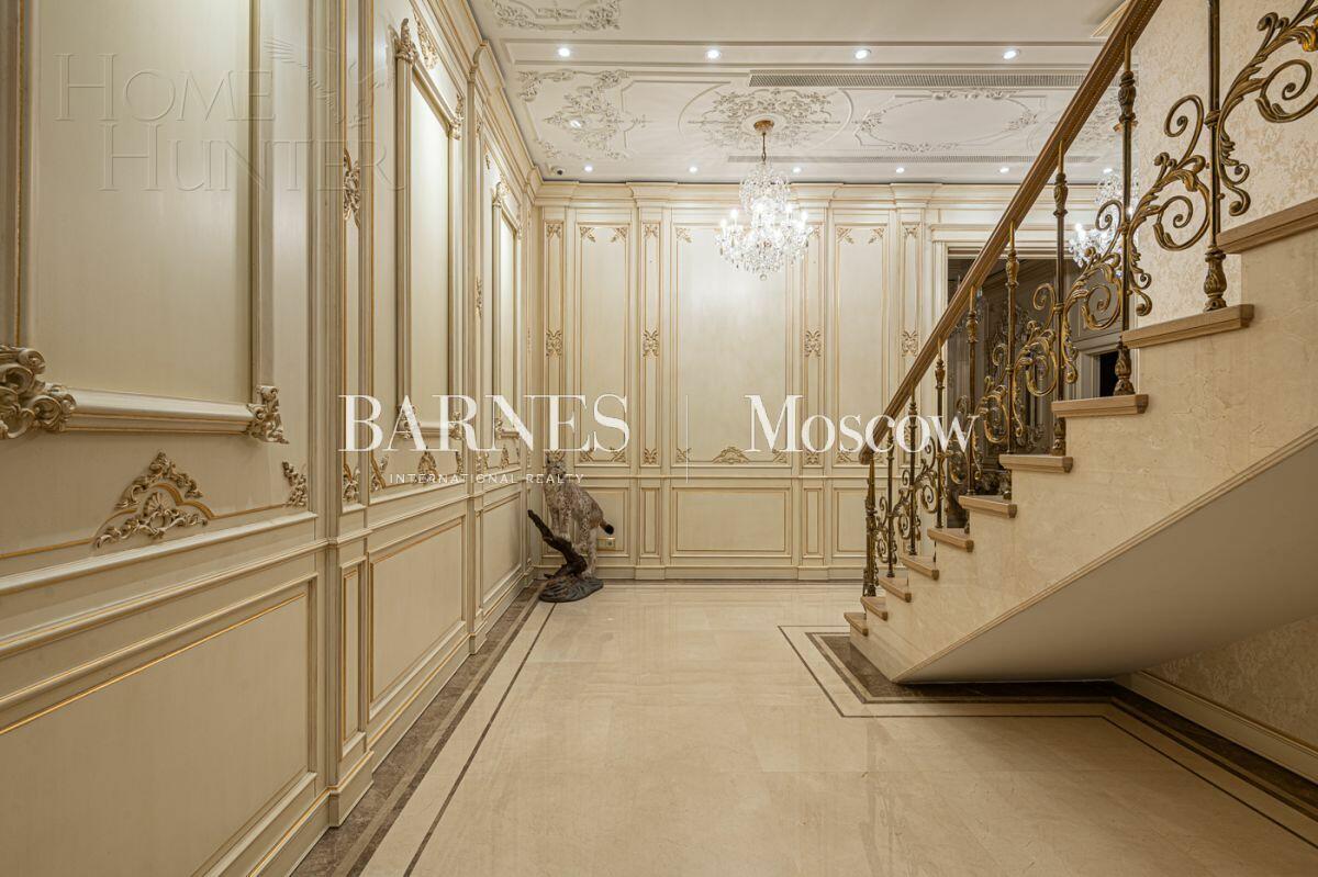 2-УРОВНЕВЫЙ ПЕНТХАУС С ОТДЕЛКОЙ 700 М² НА 12 ЭТАЖЕ