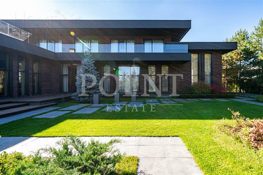 2-этажный коттедж 745 м² с отделкой